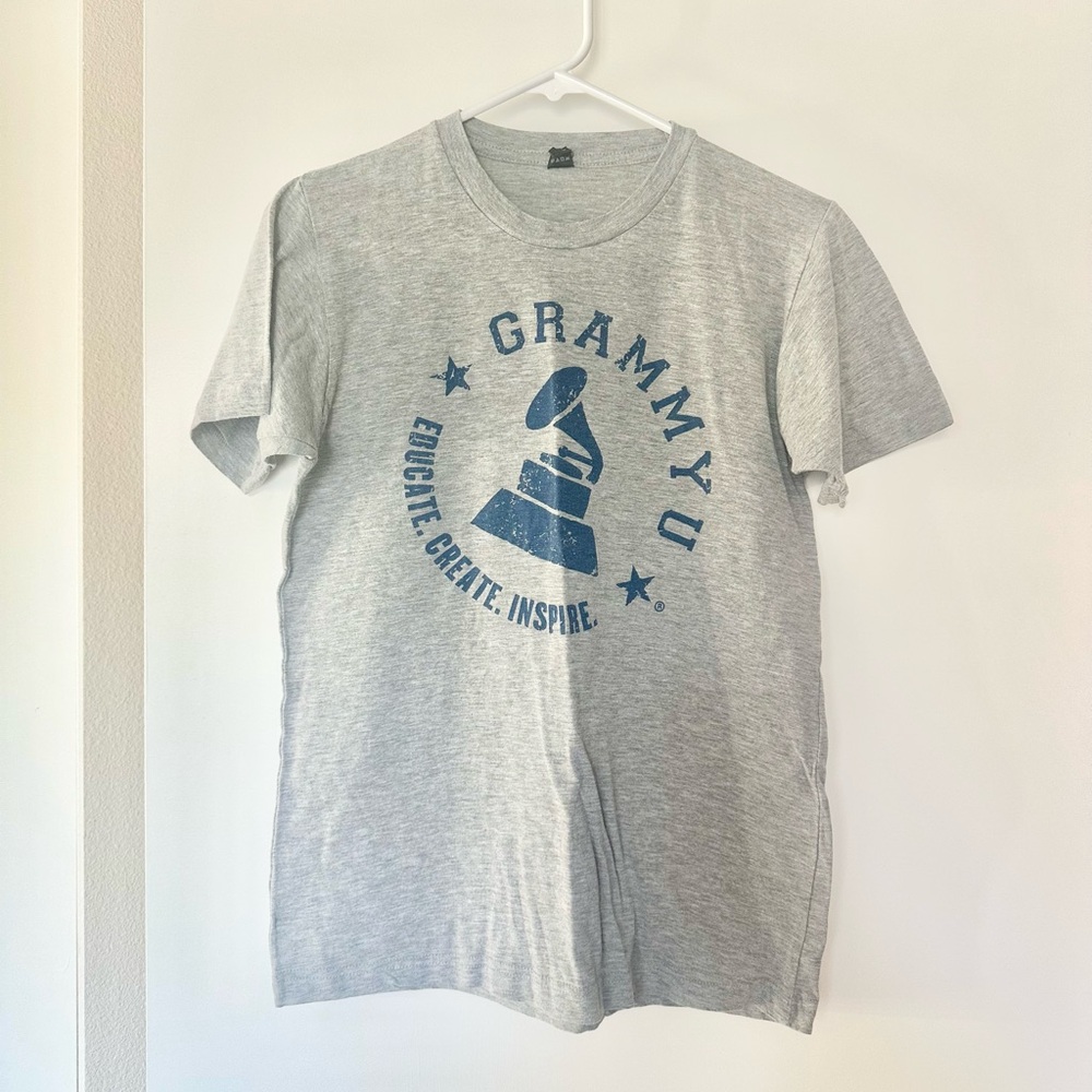 RARE Vintage The Recording Academy Grammy Awards Staff Grey T Shirt Size Small